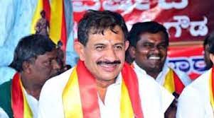 ಕೆಲಸ ಮಾಡ್ಬೇಕು ಅಂದ್ರೆ ವೋಟ್ ಹಾಕ್ಬೇಕು ಅನ್ನೋದರಲ್ಲಿ ತಪ್ಪೇನಿದೆ? &nbsp;ಬಾಲಕೃಷ್ಣ ಸಮರ್ಥನೆ