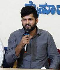 ಬಿಟ್ರೆ ವೀರಪ್ಪನ್‌ನನ್ನೂ ದೇವರು ಮಾಡಿ ಮಲೈ ಮಹದೇಶ್ವರನನ್ನು ದೆವ್ವ ಮಾಡುತ್ತಾರೆ