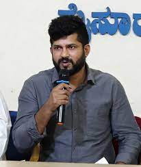 ಬಿಟ್ರೆ ವೀರಪ್ಪನ್‌ನನ್ನೂ ದೇವರು ಮಾಡಿ ಮಲೈ ಮಹದೇಶ್ವರನನ್ನು ದೆವ್ವ ಮಾಡುತ್ತಾರೆ