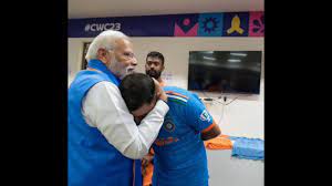 ಪ್ರಧಾನಿ ಮೋದಿ ಟೀಂ ಇಂಡಿಯಾ ಡ್ರೆಸ್ಸಿಂಗ್ ರೂಮ್‌ಗೆ ಹೋಗಬಾರದಿತ್ತು