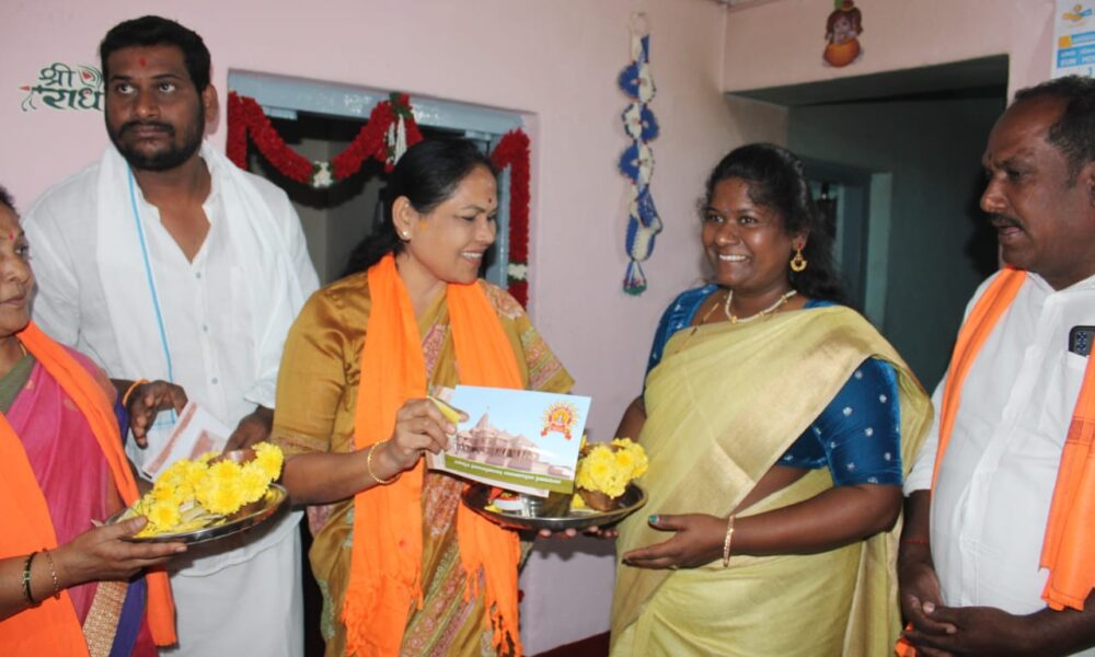ದೇಶದಲ್ಲಿ ಕೋಮು ದಳ್ಳುರಿ ಎಬ್ಬಿಸಲು ಕಾಂಗ್ರೆಸ್ ಪ್ಲಾನ್ ಕೇಂದ್ರ ಸಚಿವೆ ಶೋಭಾ ಕರಂದ್ಲಾಜೆ 