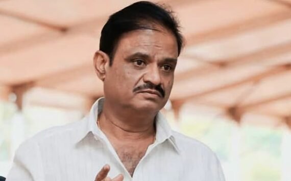 GK Venkatesh announces BJP resignation amid allegations against Munirathna