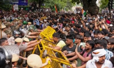 Women journalists covering a protest at Jantar Mantar as Delhi Police face sexual harassment allegations