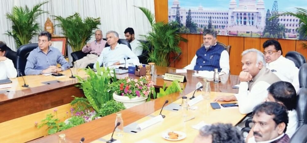 Karnataka CM DK Shivakumar reviewing the Negila Yogi Scheme for small and marginal farmers