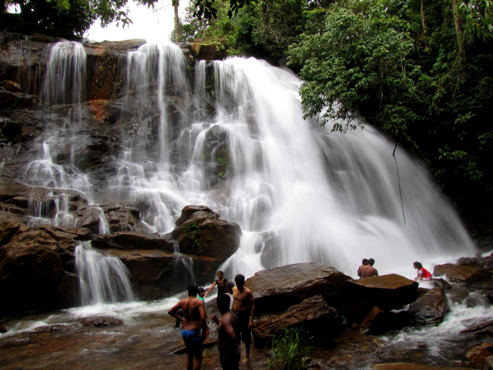 Sirimane Falls near Sringeri affected by mobile network connectivity problems