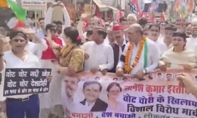 Congress women leaders Parag Sharma and Gajna Lamba during a protest in Faridabad