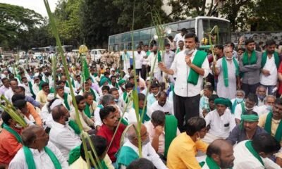 Karnataka sugarcane farmers protest demanding ₹5,500 per tonne and road blockades across northern Karnataka